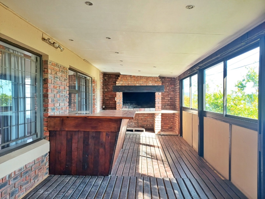 3 Bedroom Property for Sale in Fraaiuitsig Western Cape